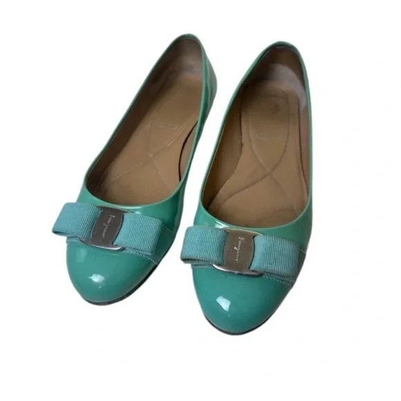 SALVATORE FERRAGAMO Turquoise Patent Lather Varina Ballet Flats - Picture 2 of 12